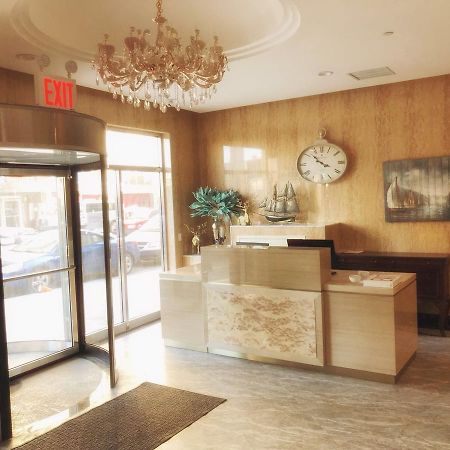 Mayfair Inn And Suites Ню Йорк Екстериор снимка