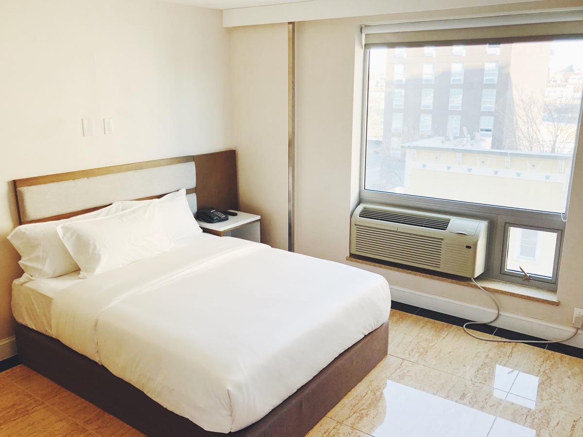 Mayfair Inn And Suites Ню Йорк Екстериор снимка