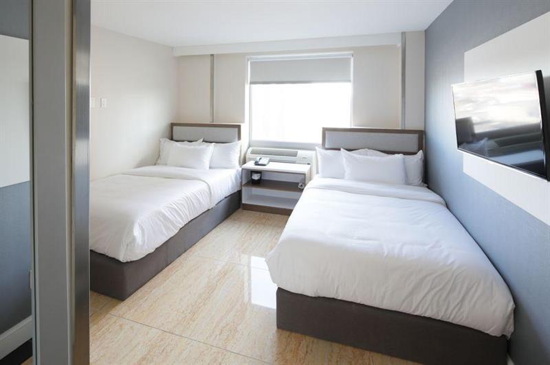 Mayfair Inn And Suites Ню Йорк Екстериор снимка